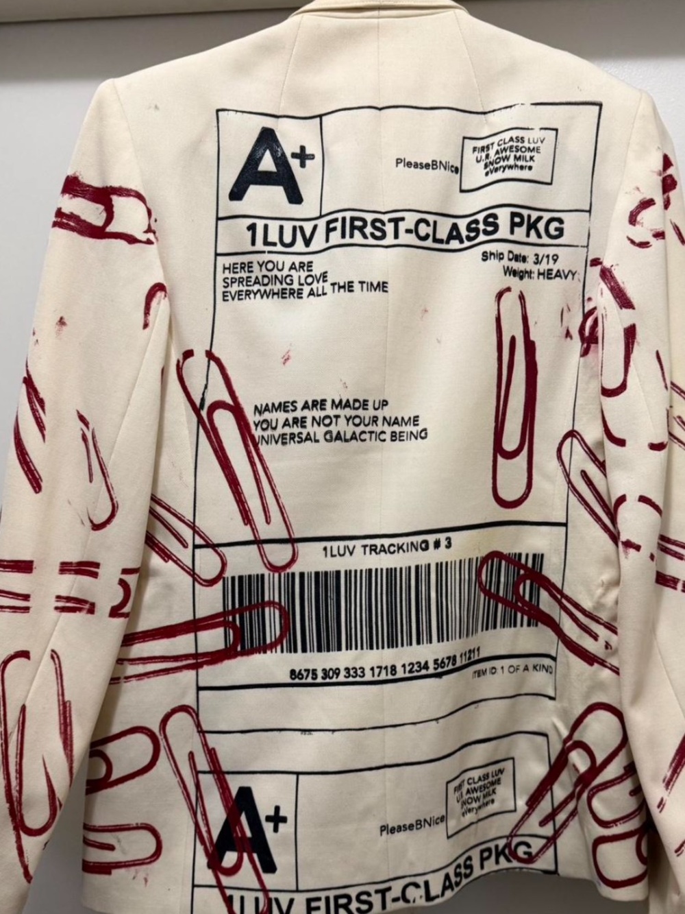 Snow milk Graphic Paperclip Print Blazer in Cream and Burgundy - Picture 4 of 4